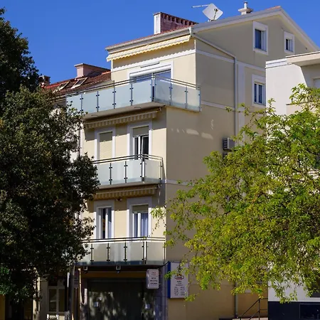 Simi - The Wave Apartment *