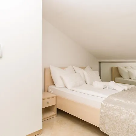 Apartman Simi - The Wave *