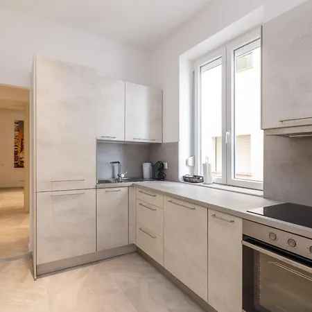 아파트 Simi - The Wave *